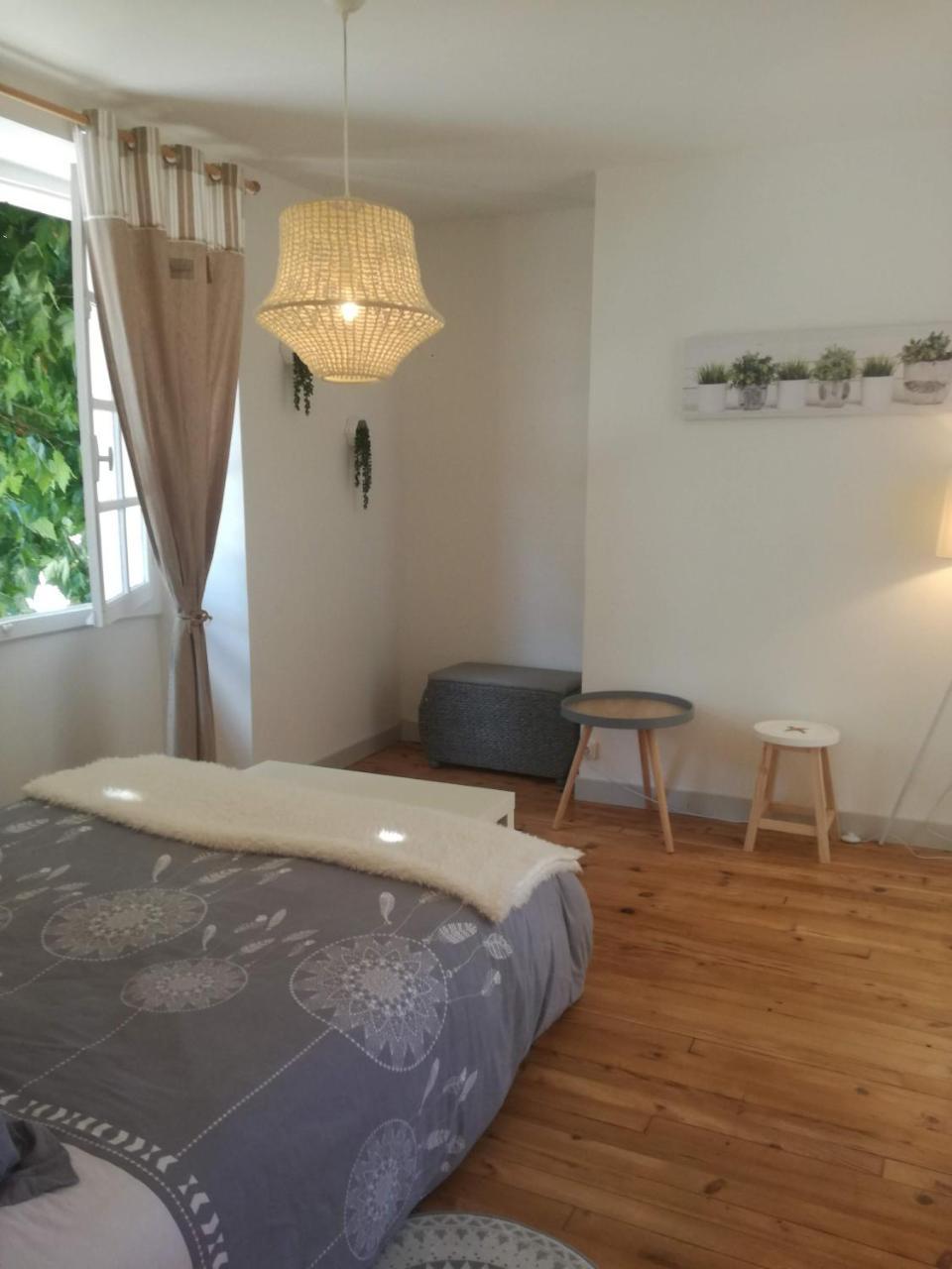 Briseteia Apartment Saint-Just-Ibarre Exterior foto